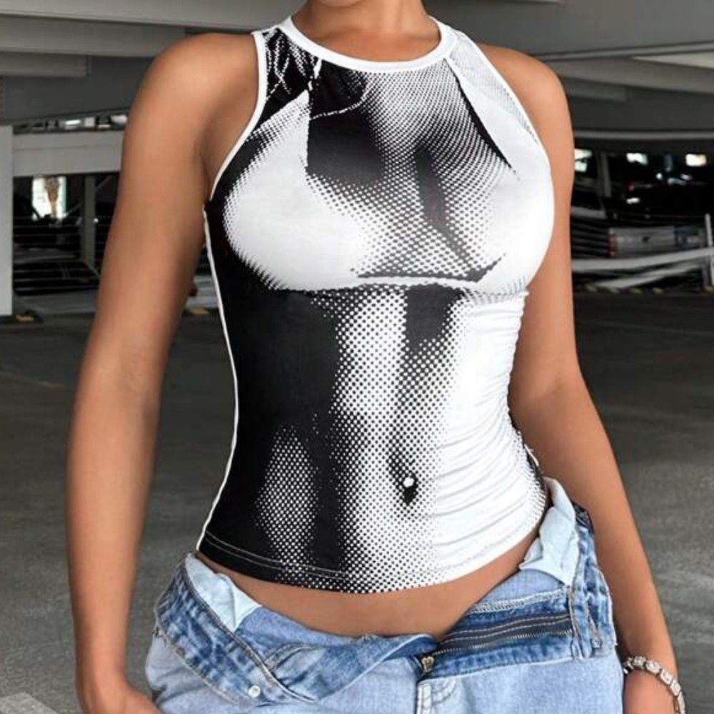 Black and White Graphic Tank Top